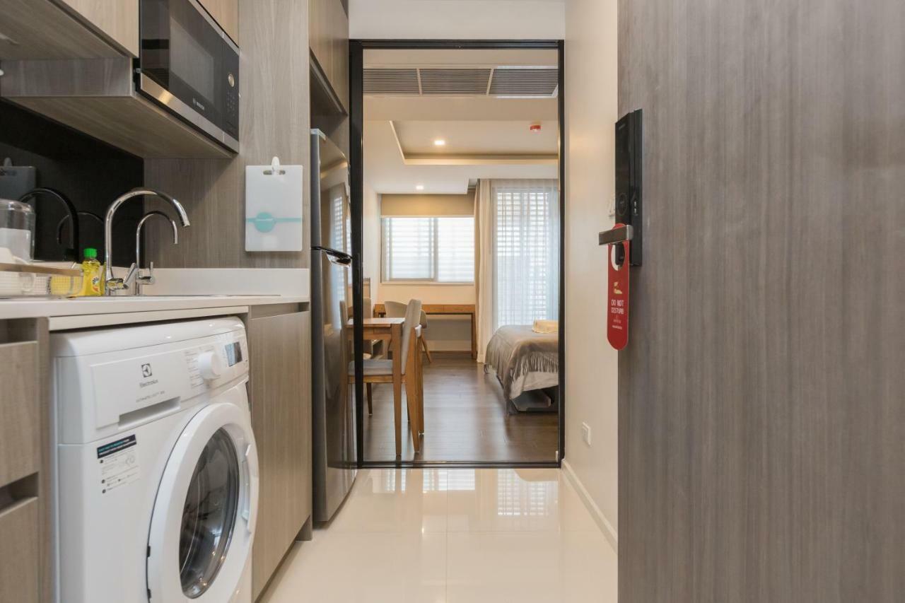 Sukhumvit Asok Modern Suite Bangkok Extérieur photo