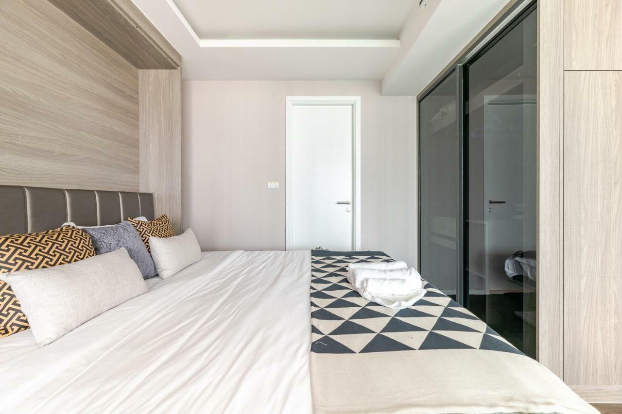 Sukhumvit Asok Modern Suite Bangkok Extérieur photo