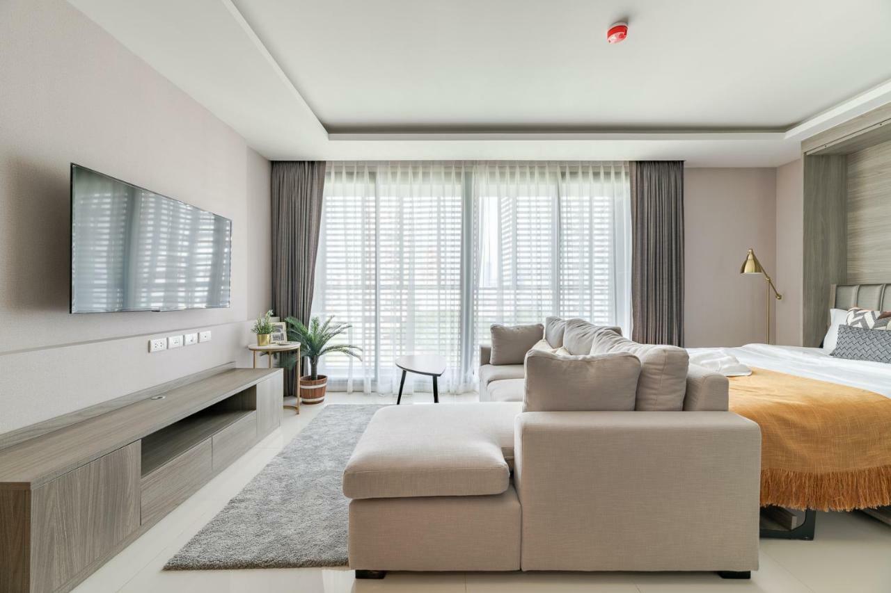 Sukhumvit Asok Modern Suite Bangkok Extérieur photo