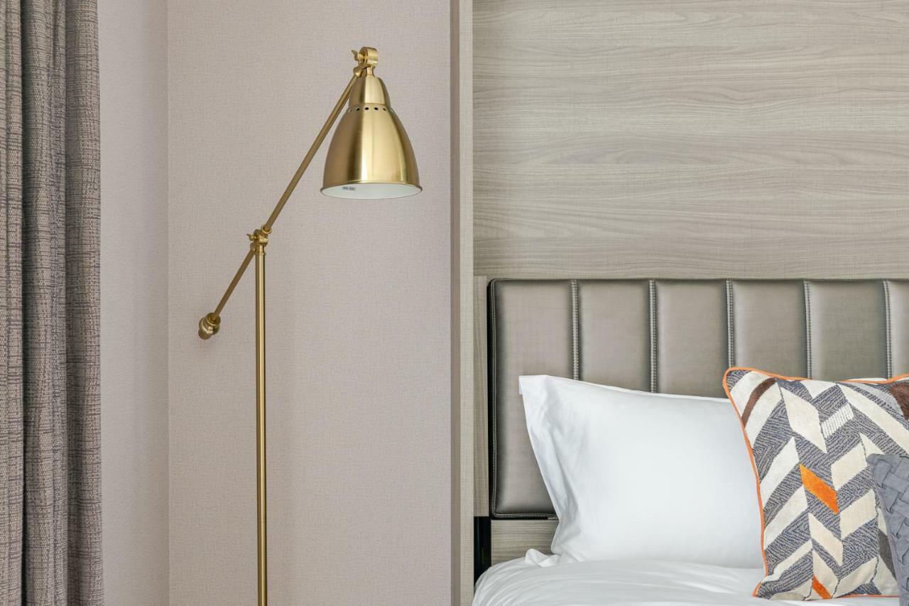 Sukhumvit Asok Modern Suite Bangkok Extérieur photo