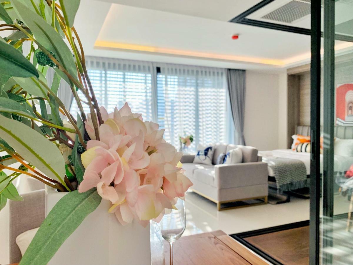 Sukhumvit Asok Modern Suite Bangkok Extérieur photo