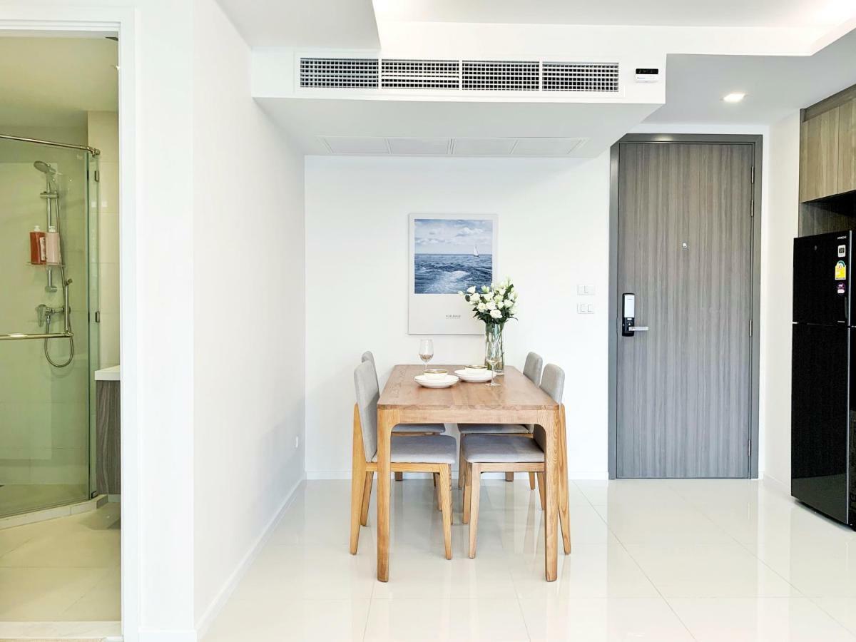 Sukhumvit Asok Modern Suite Bangkok Extérieur photo